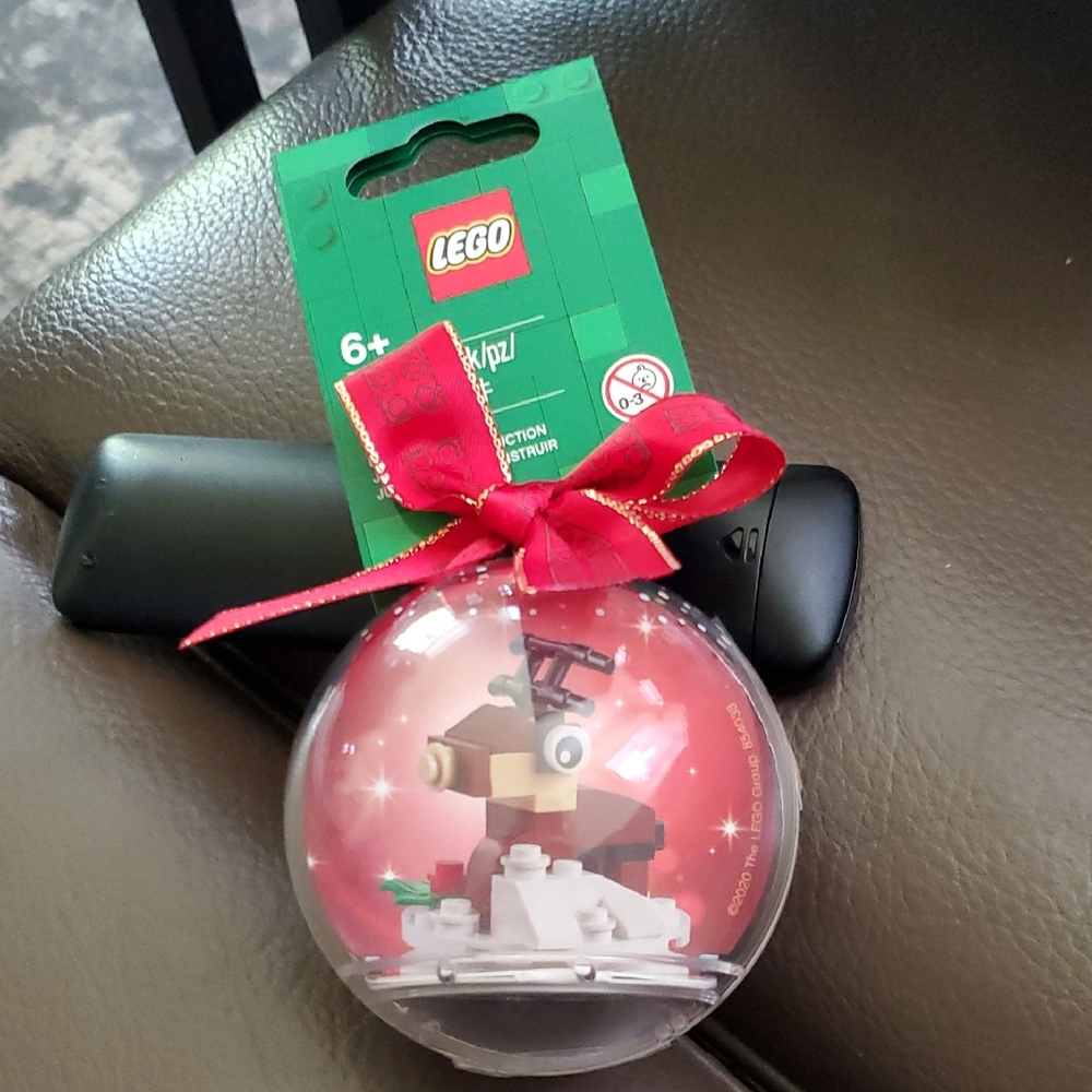 NWT LEGO 854038 Reindeer Bauble Ornament